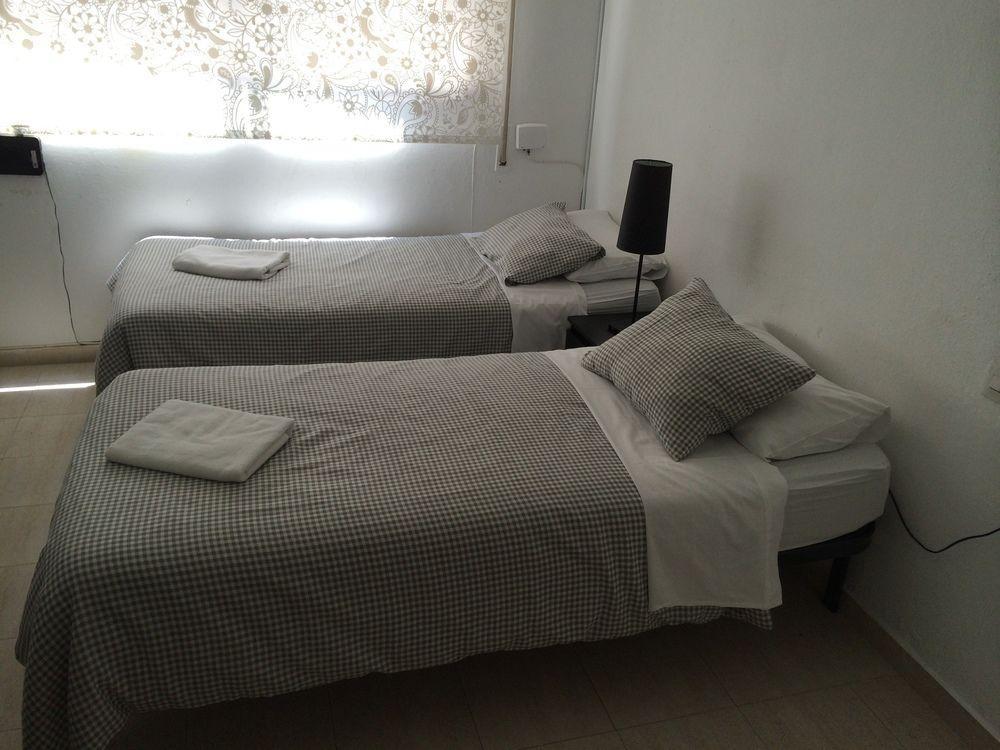 Apartamentos Arapiles Мадрид Экстерьер фото